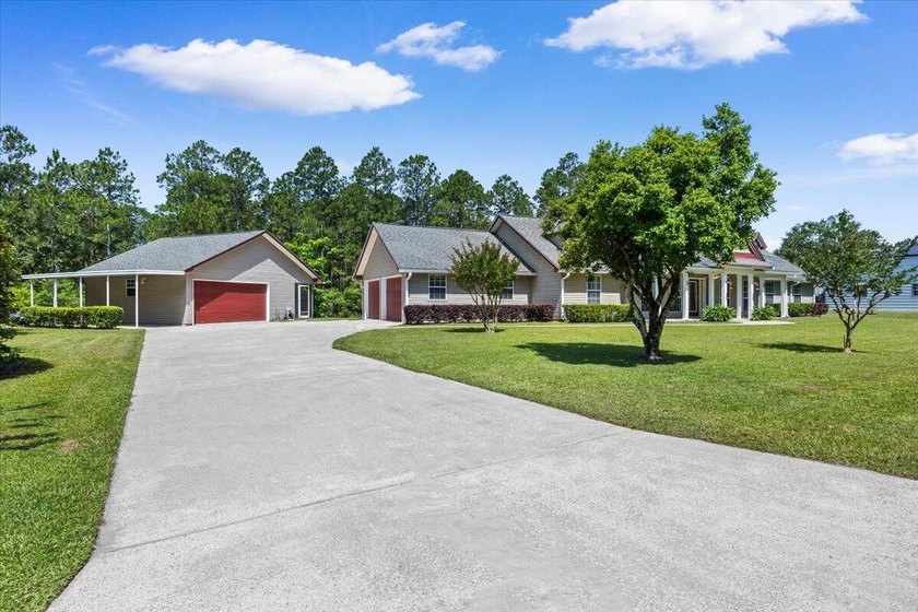 Welcome to a comfortable country retreat tucked into the highly - photo 11