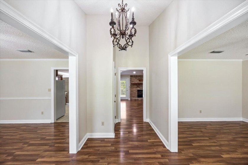 Welcome to a comfortable country retreat tucked into the highly - photo 25