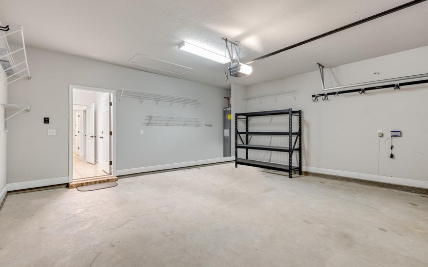 This refreshed (in 2026) 3BR/2BA + office/bonus room home in - photo 32