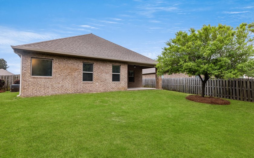 This refreshed (in 2026) 3BR/2BA + office/bonus room home in - photo 38