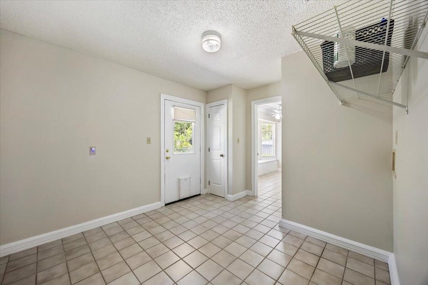 Welcome to a comfortable country retreat tucked into the highly - photo 39