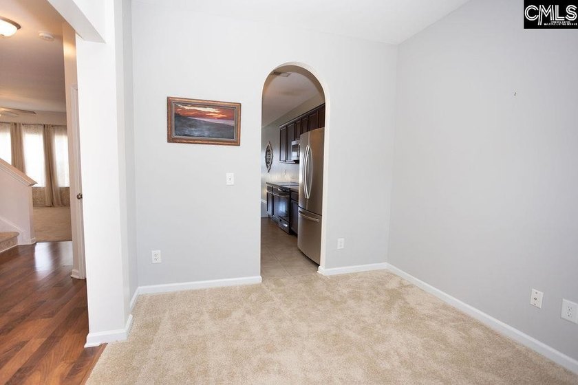 Don't miss this move-in ready Chapin home offering 4-bedroom - photo 6