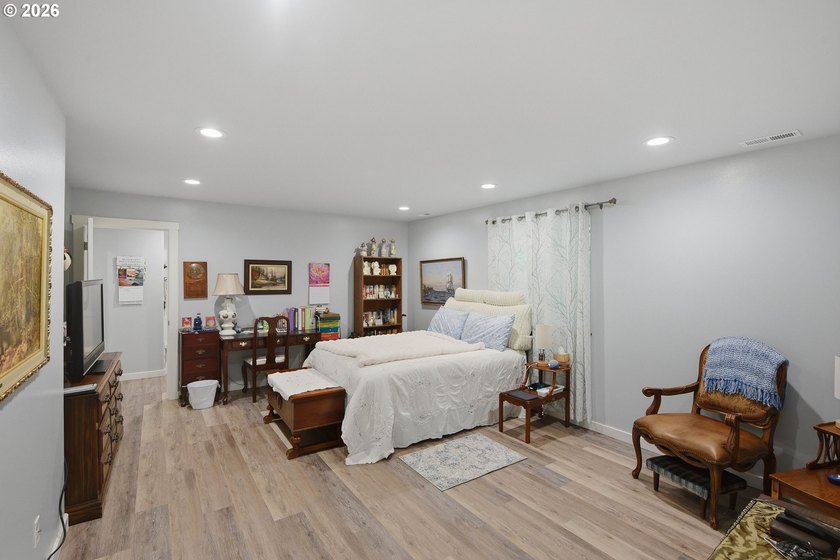 Exceptional custom home built in 2023, offering quality - photo 19