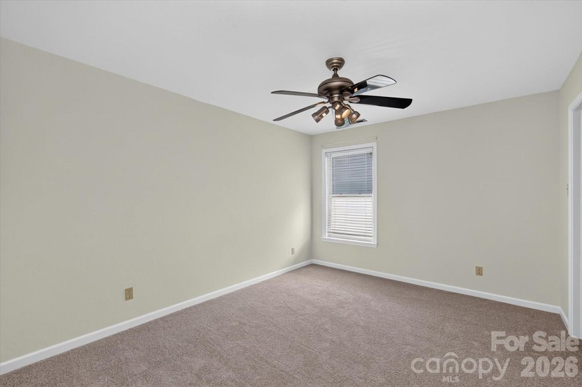 Walk to top-rated Fort Mill schools from this move-in-ready - photo 39
