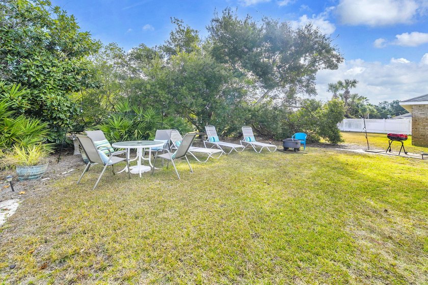 This well-appointed four-bedroom, two-bath home offers 1,919 - photo 36