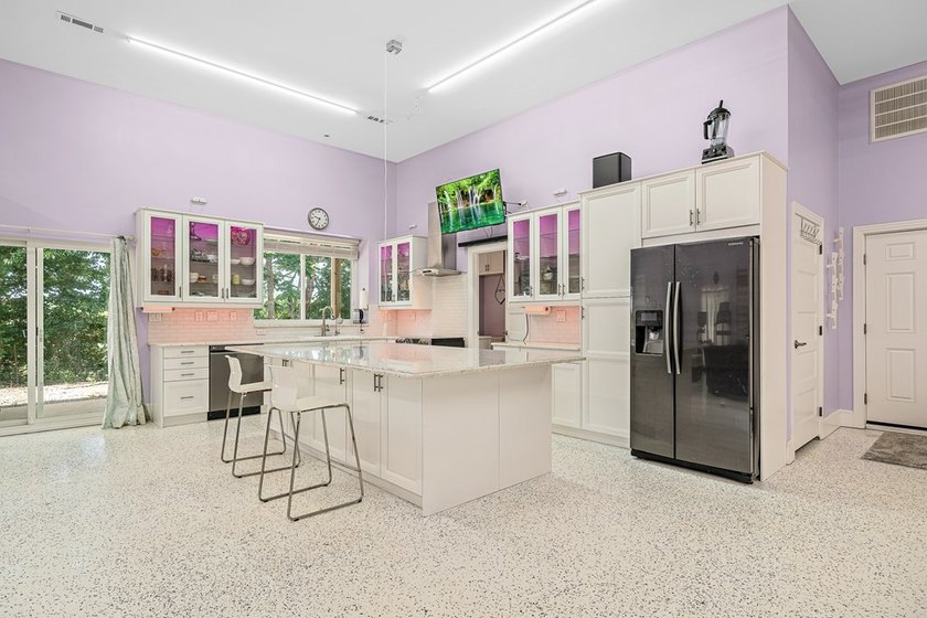 Rare 16-acre unrestricted multi-use property with 3 separate - photo 44