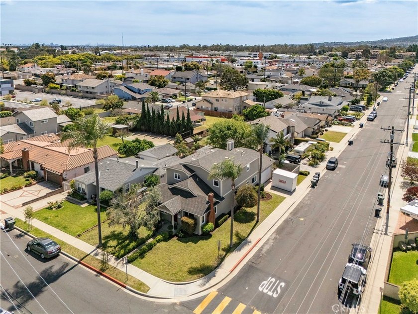 Discover exceptional living in this beautifully located central - photo 30