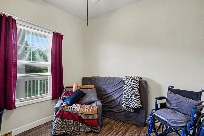 Welcome to this two-bedroom, two-bathroom top-floor condo - photo 14