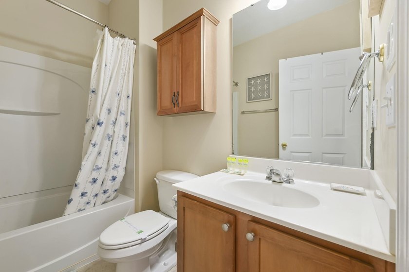 Move in ready 2BR/2BA fully furnished SECOND FLOOR END UNIT with - photo 13
