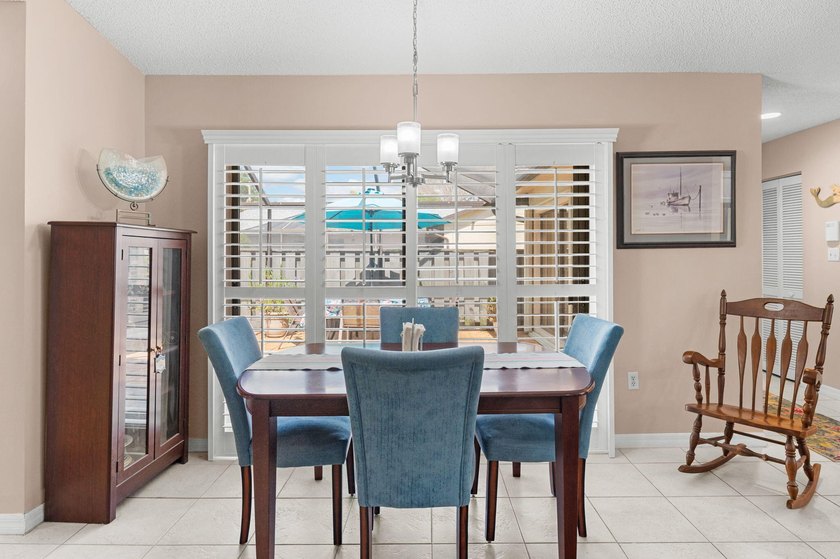 Move-in ready 2BR/2BA villa featuring a rare oversized 1.5-car - photo 7