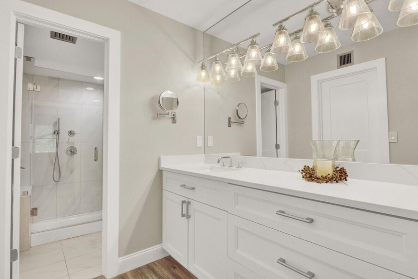 Welcome To This Beautifully Updated 2 Bedroom 2 Bathroom Condo - photo 21