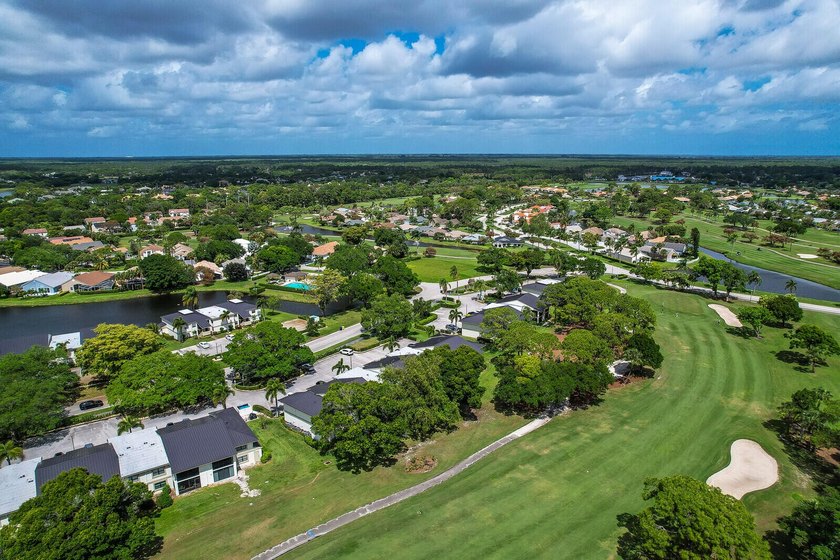 Welcome To This Beautifully Updated 2 Bedroom 2 Bathroom Condo - photo 35