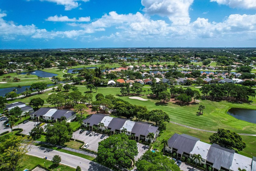 Welcome To This Beautifully Updated 2 Bedroom 2 Bathroom Condo - photo 41