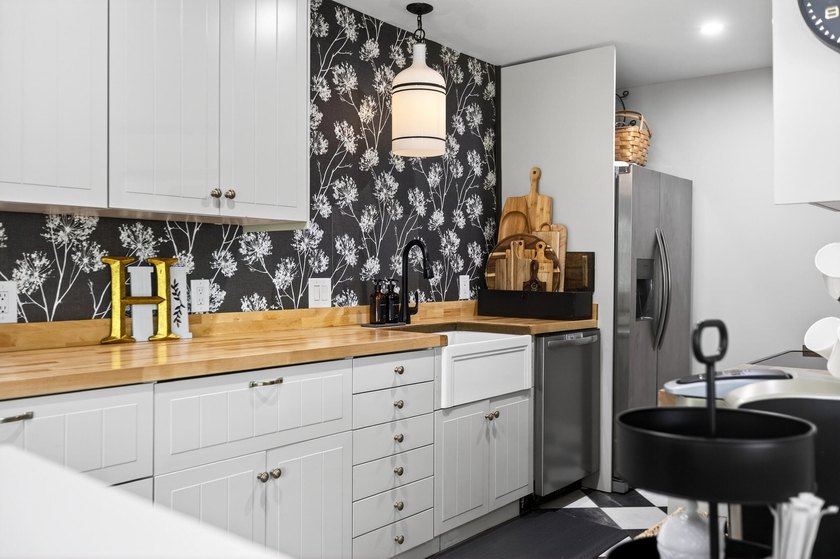 Welcome to this charming 4 bedroom 2 bath house in the heart of - photo 12