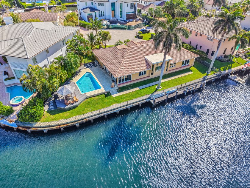 Incredible opportunity to own a waterfront estate home in the - photo 5