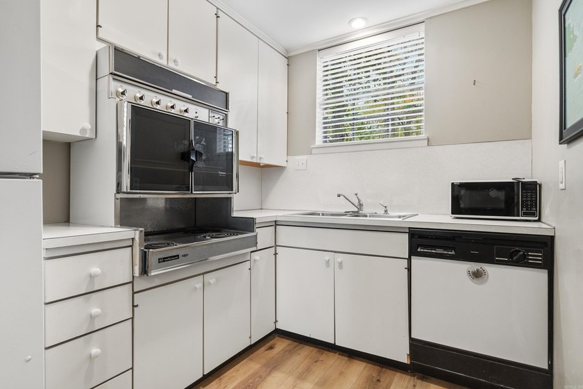 Looking for a full-time vacation? Welcome to Baywood Colony-your - photo 23