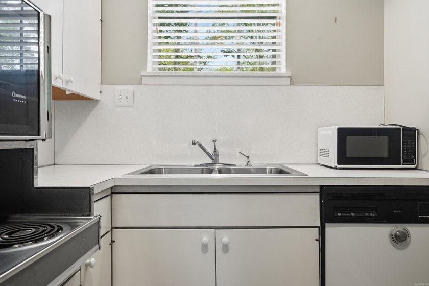 Looking for a full-time vacation? Welcome to Baywood Colony-your - photo 25
