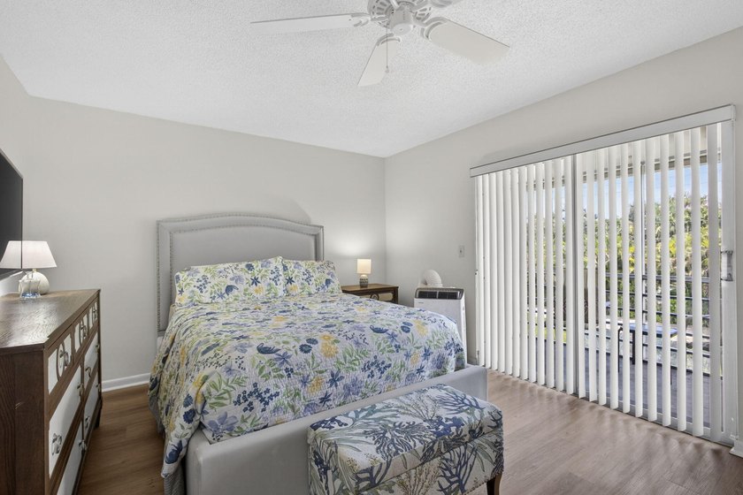 Welcome to this beautiful well-maintained 2nd- floor,1BR/1BA - photo 12