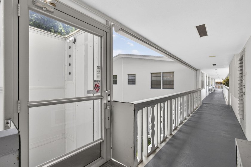 Welcome to this beautiful well-maintained 2nd- floor,1BR/1BA - photo 23