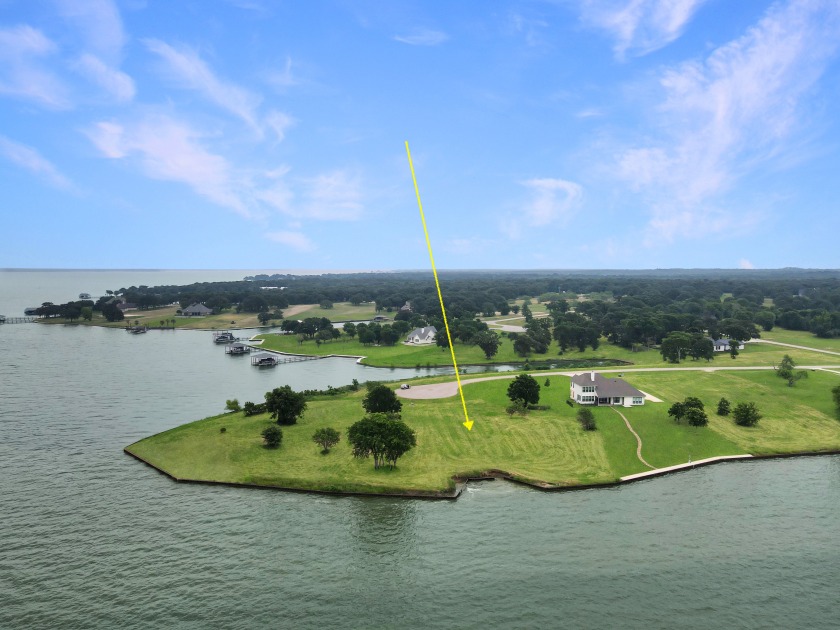 1 Acre Waterfront Lot, Open Water Views on Richland Chambers Lake - photo 9