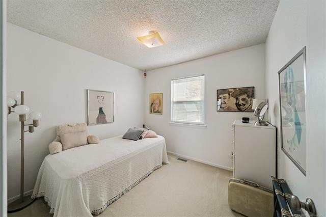 Charming 2-bedroom, 2-bath home set on nearly 2.5 peaceful acres - photo 14