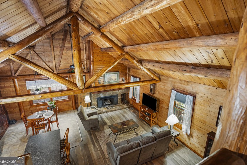 Rustic charm meets modern comfort in this beautiful log home - photo 20
