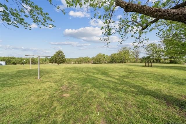 Charming 2-bedroom, 2-bath home set on nearly 2.5 peaceful acres - photo 28