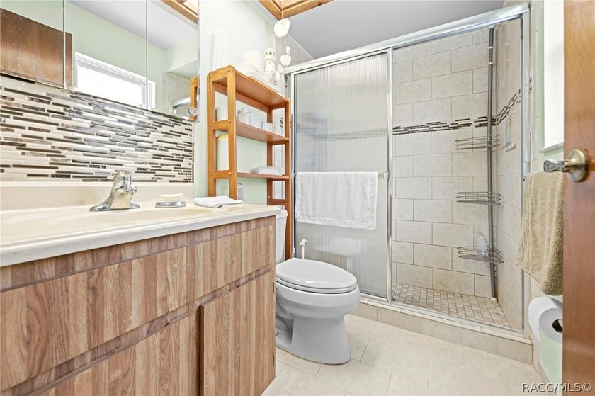 Discover your slice of Florida living at 13378 Drayton Dr - photo 33
