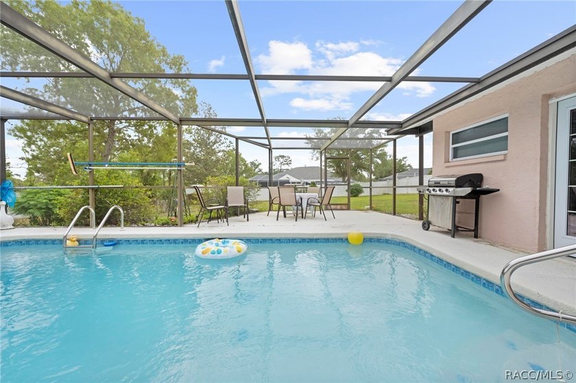 Discover your slice of Florida living at 13378 Drayton Dr - photo 49