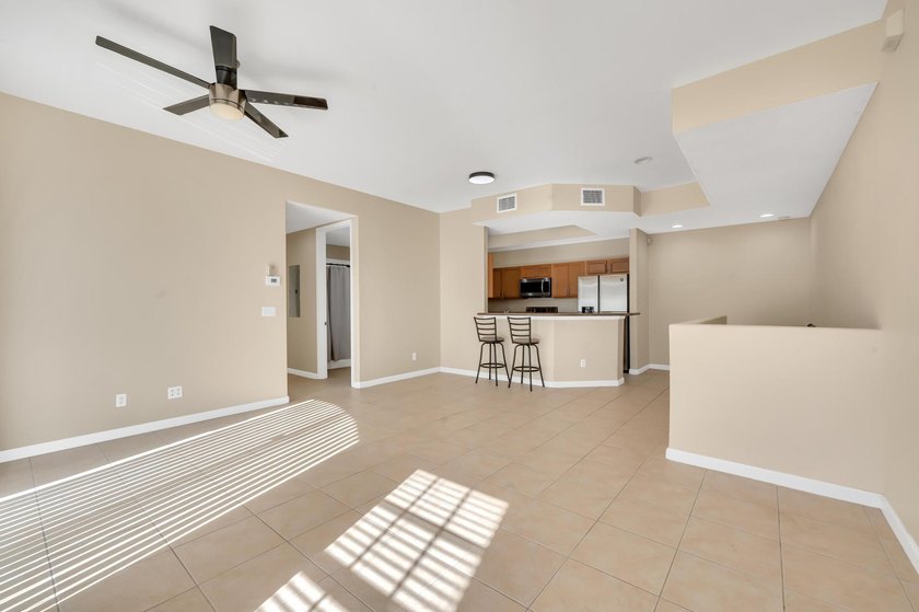Take a look at this stunning 2 bed 2 bath condo with a 1 car - photo 4