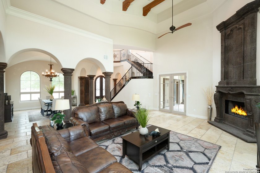 * Owner Finance available - 3 yr Balloon* Discover the epitome - photo 11
