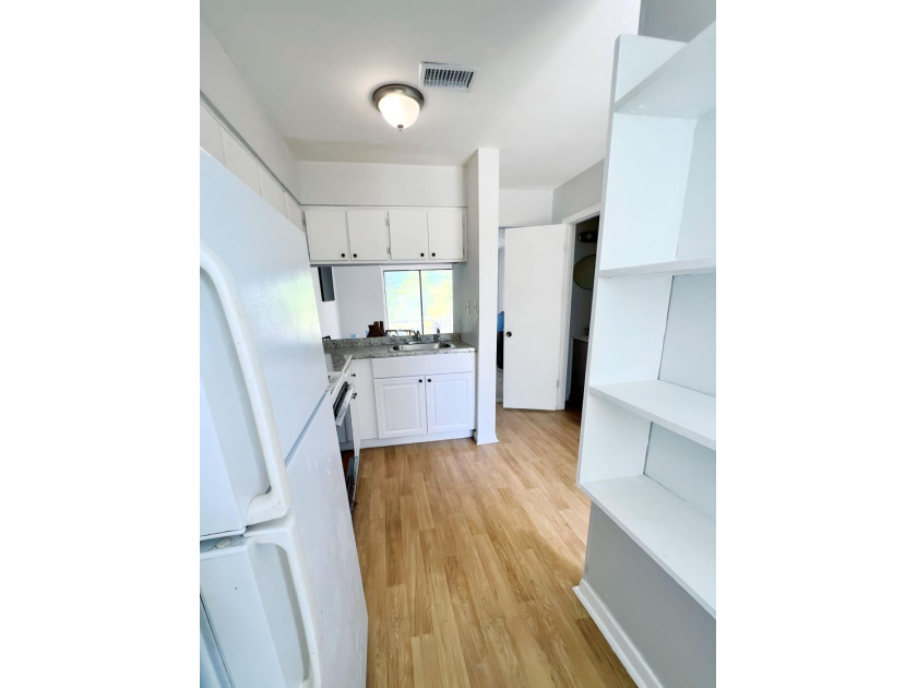 TURNKEY INVESTMENT OPPORTUNITY | NO HOA Welcome to this - photo 13