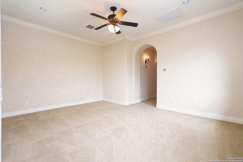 * Owner Finance available - 3 yr Balloon* Discover the epitome - photo 31