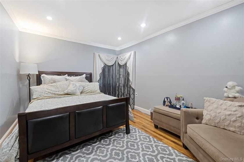 Welcome to 13 Noon Place - a beautifully maintained split-level - photo 14
