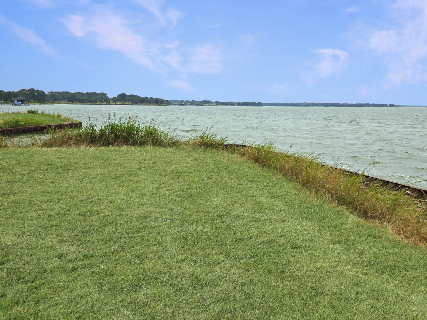 1 Acre Waterfront Lot, Open Water Views on Richland Chambers Lake - photo 14