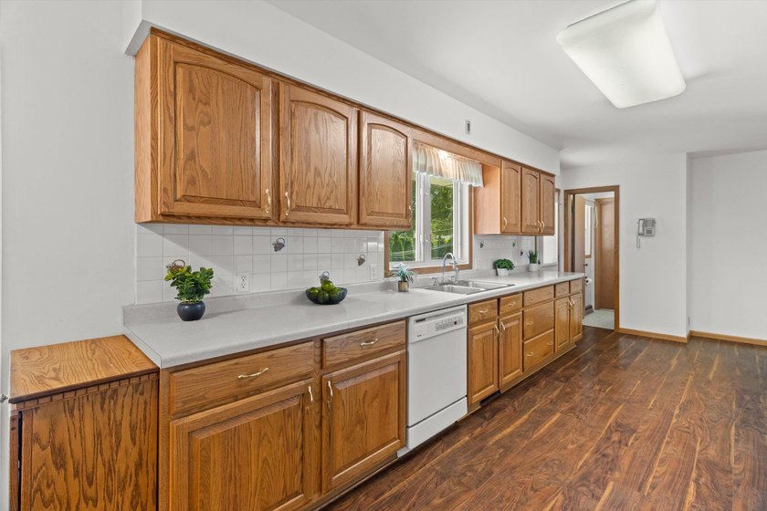 Tucked into an established northside neighborhood, this charming - photo 11