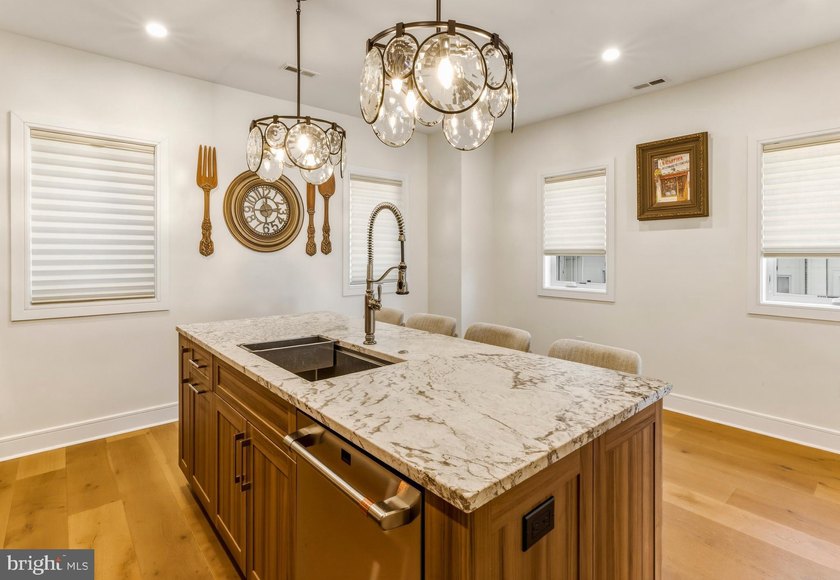 Welcome to 6709 Atlantic Ave, Ventnor-where luxury coastal - photo 11