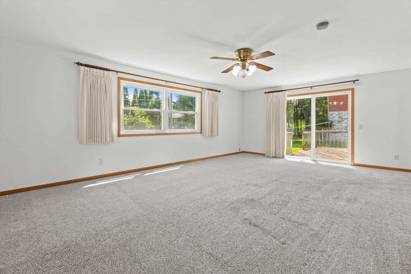 Tucked into an established northside neighborhood, this charming - photo 16