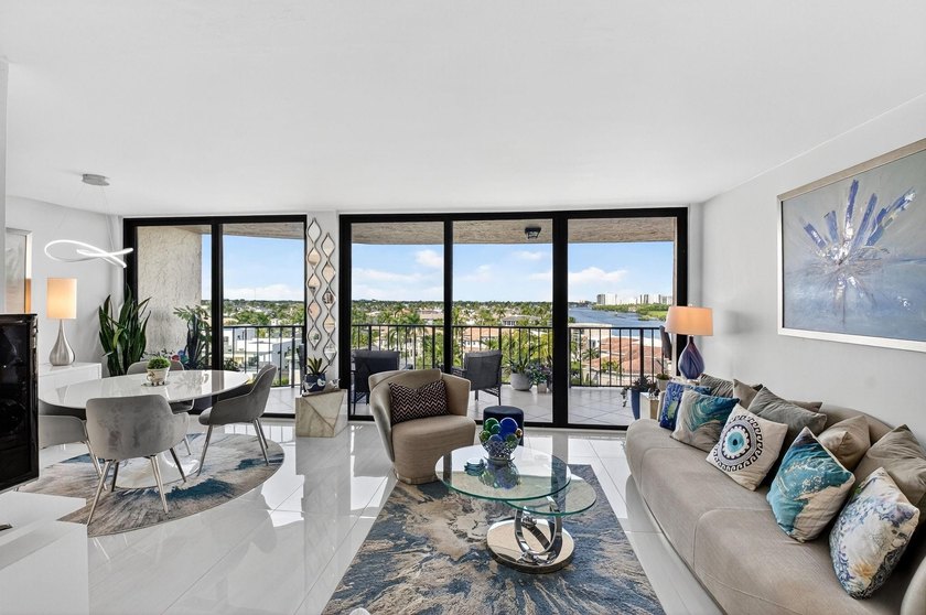 Wake up to breathtaking Intracoastal views from this upgraded - photo 8
