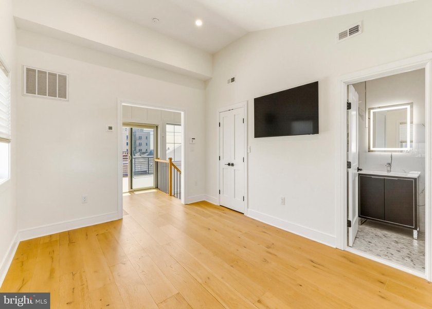 Welcome to 6709 Atlantic Ave, Ventnor-where luxury coastal - photo 20