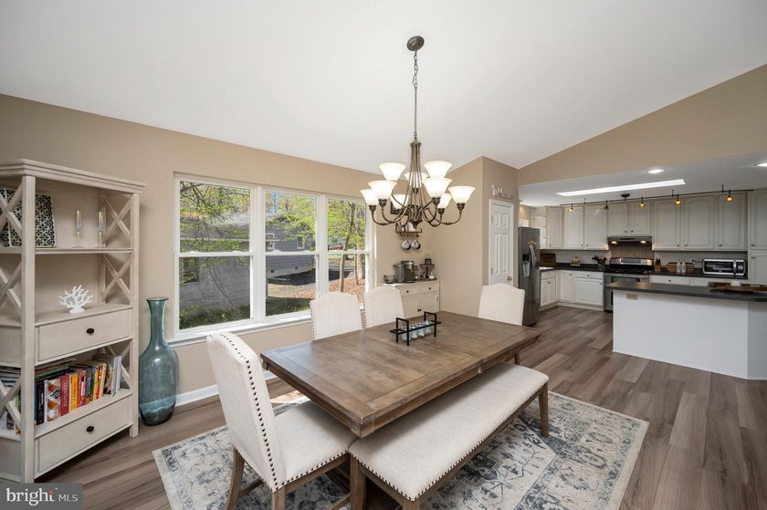 **Back on the market due to no fault of the seller** Welcome to - photo 28