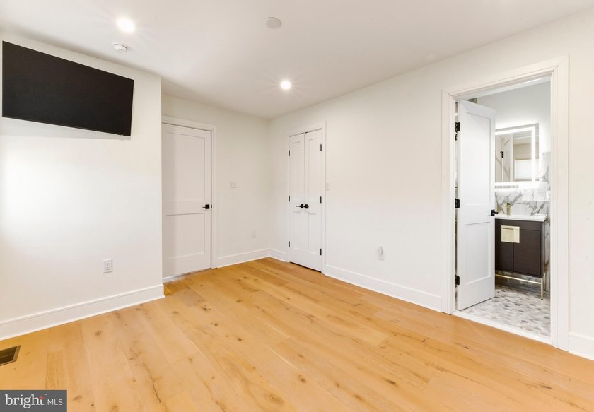 Welcome to 6709 Atlantic Ave, Ventnor-where luxury coastal - photo 30