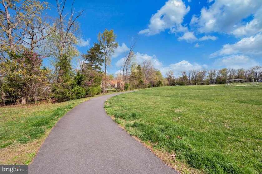 **Back on the market due to no fault of the seller** Welcome to - photo 41