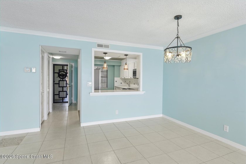 Experience waterfront living with wide views of Kitching Cove, a - photo 11
