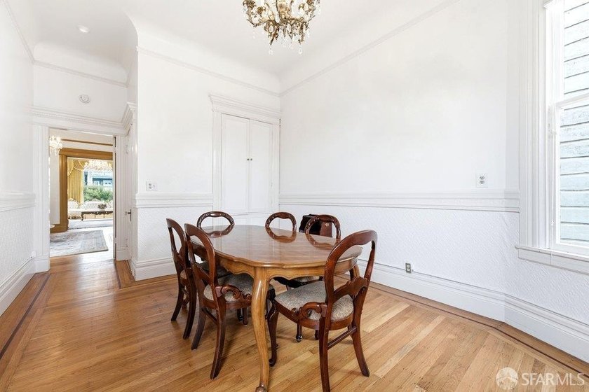 Rarely does a Cole Valley Victorian combine this much scale - photo 14