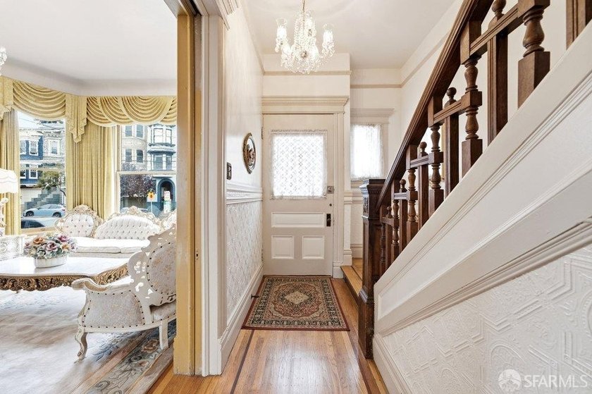 Rarely does a Cole Valley Victorian combine this much scale - photo 23