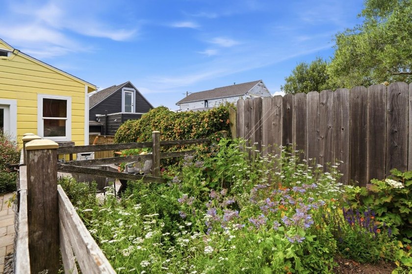 A charming residence nestled in SF's vibrant Excelsior - photo 40