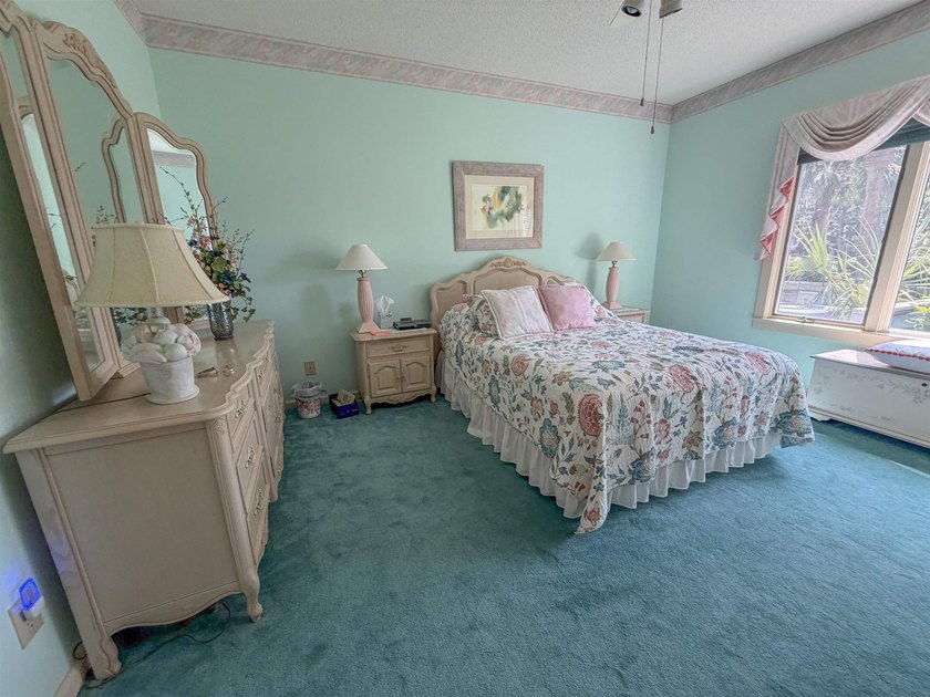 It's all about the location. Situated in a sought-after location - photo 13