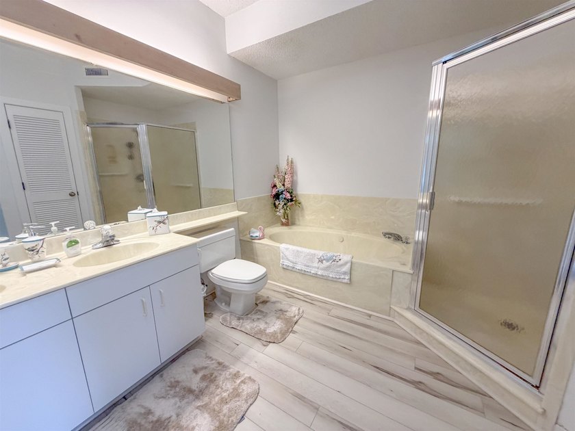 It's all about the location. Situated in a sought-after location - photo 16