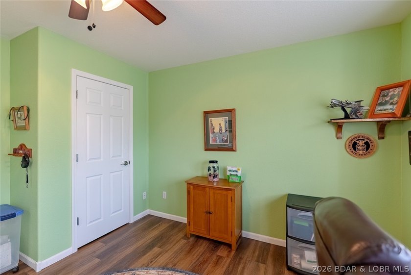 Enjoy easy, low-maintenance living in this spacious 3 bed / 3 - photo 17